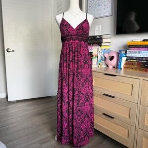 vtg pink & black full length nightgown